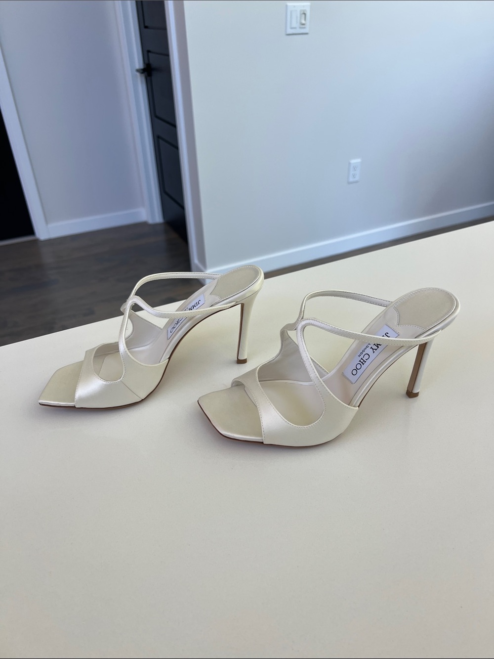 Jimmy Choo anise 95 ivory satin criss cross open toe sandals bridal heels 38.5 - Picture 10 of 11